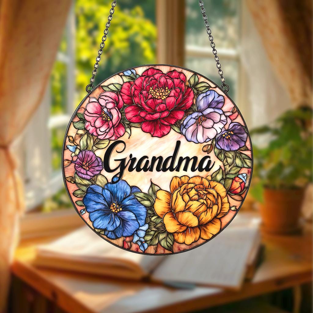 Floral Glass Suncatcher for Gigi, Grandma Mimi Nana Floral Window Decor Gift, Christmas Gift for Loved One, Grandparents Day Gift Xmas