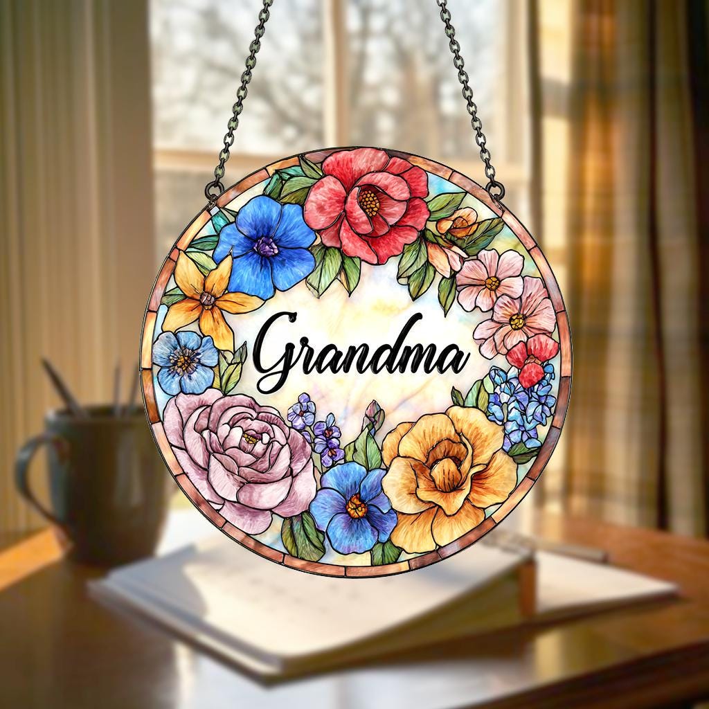 Personalized Grandma Glass Suncatcher, Christmas Gift for Grandma Nana Mimi Gigi Floral Sun Catcher Window Hanging Decor, Grandparents Gift