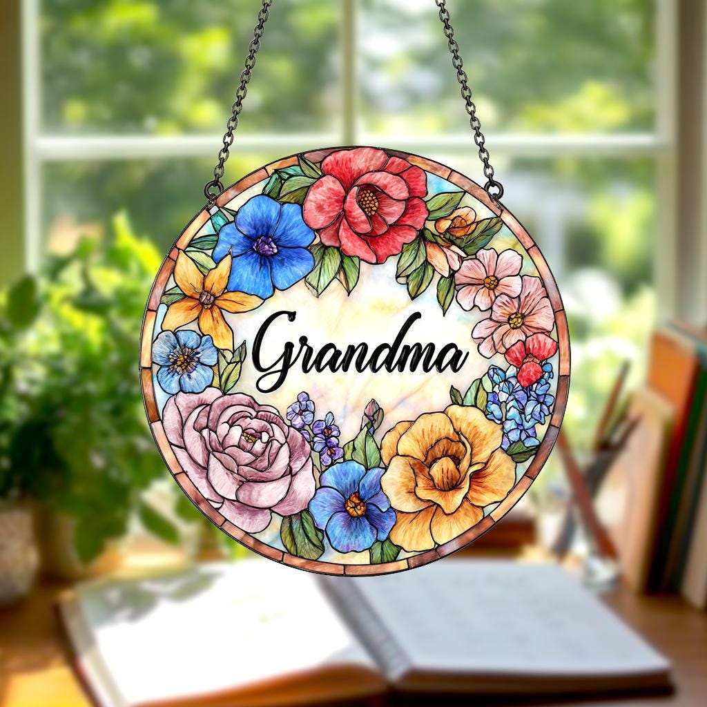 Personalized Grandma Glass Suncatcher, Christmas Gift for Grandma Nana Mimi Gigi Floral Sun Catcher Window Hanging Decor, Grandparents Gift