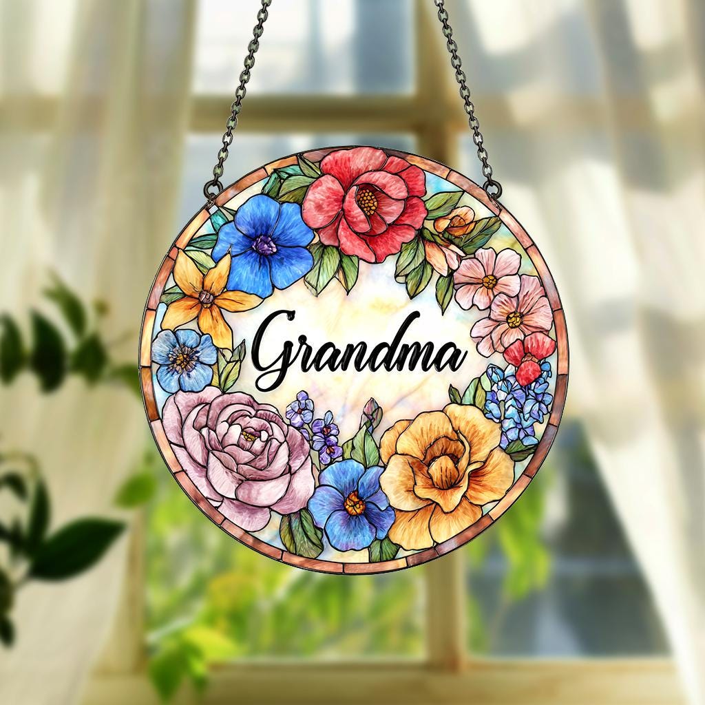 Personalized Grandma Glass Suncatcher, Christmas Gift for Grandma Nana Mimi Gigi Floral Sun Catcher Window Hanging Decor, Grandparents Gift