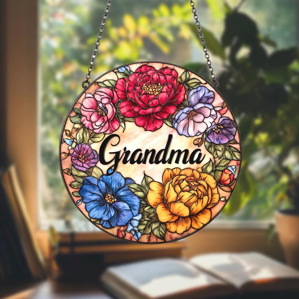 Floral Glass Suncatcher for Gigi, Grandma Mimi Nana Floral Window Decor Gift, Christmas Gift for Loved One, Grandparents Day Gift Xmas